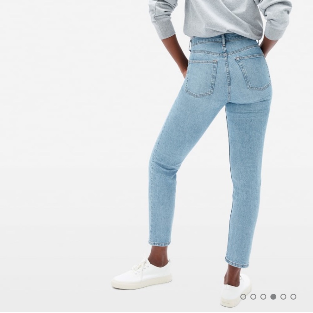 Everlane cheeky straight jean NWT